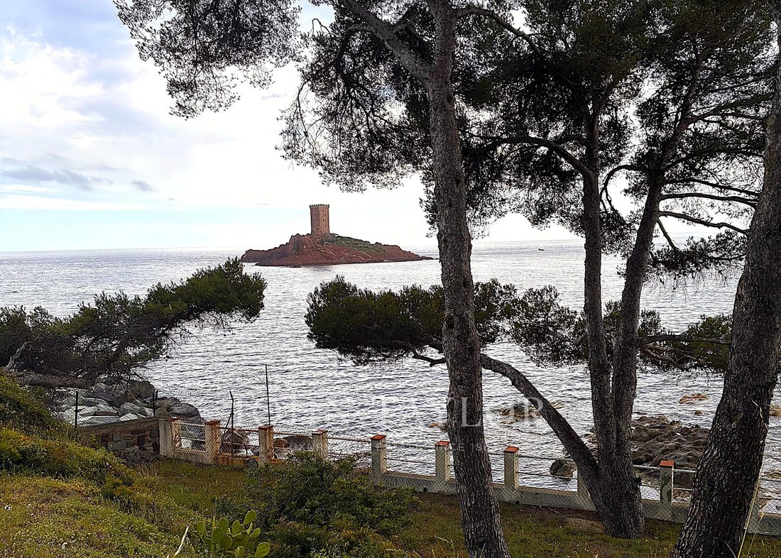 Villa in French Riviera, Provence-Alpes-Côte d'Azur, France 2 - 18457508