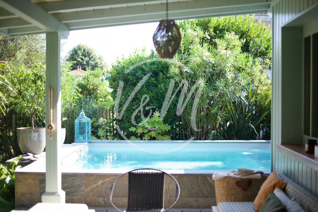 Apartment in Sud Est, Andernos-les-Bains, France 1 - 18469375