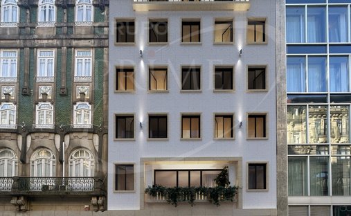 Apartment in Cedofeita, Santo Ildefonso, Se, Miragaia, Sao Nicolau e Vitoria, Porto District, Portugal 1