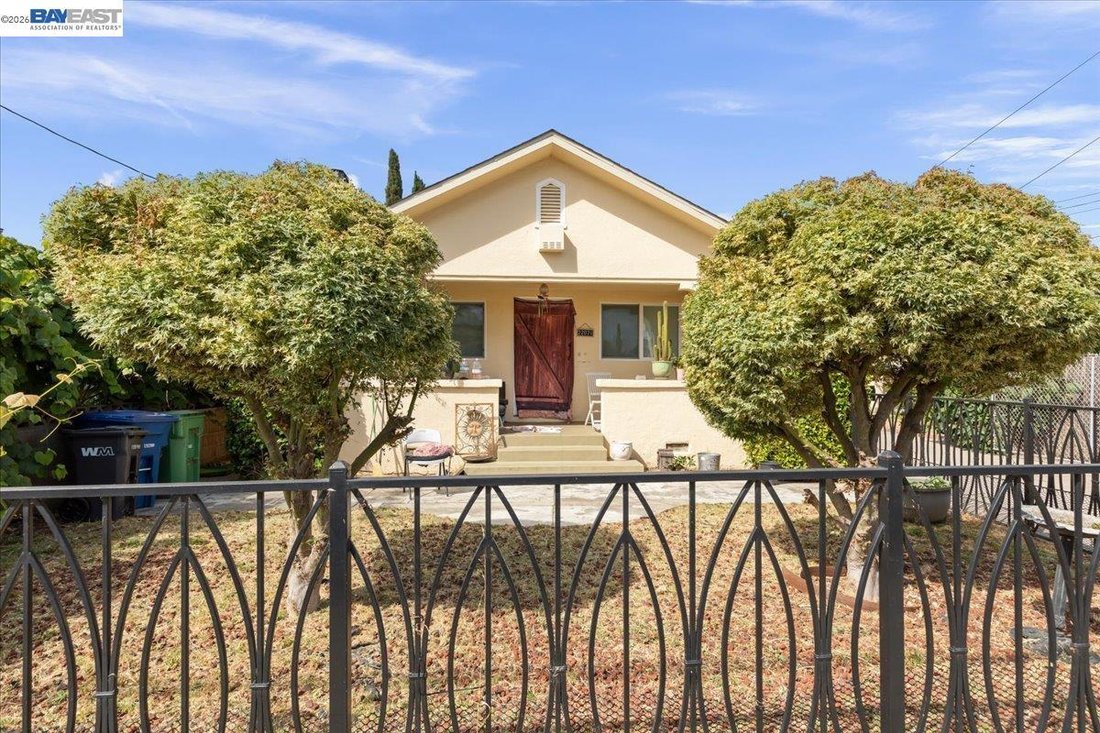 House in Hayward, California, United States 1 - 18455989