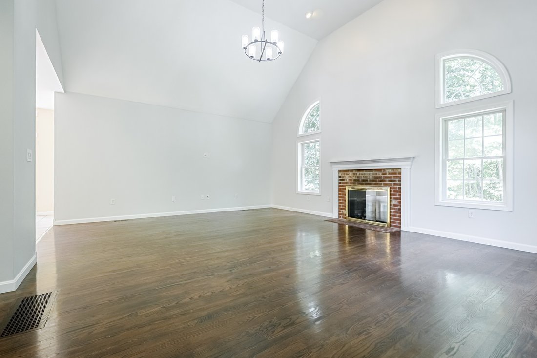 House in Goffstown, New Hampshire, United States 5 - 18469666