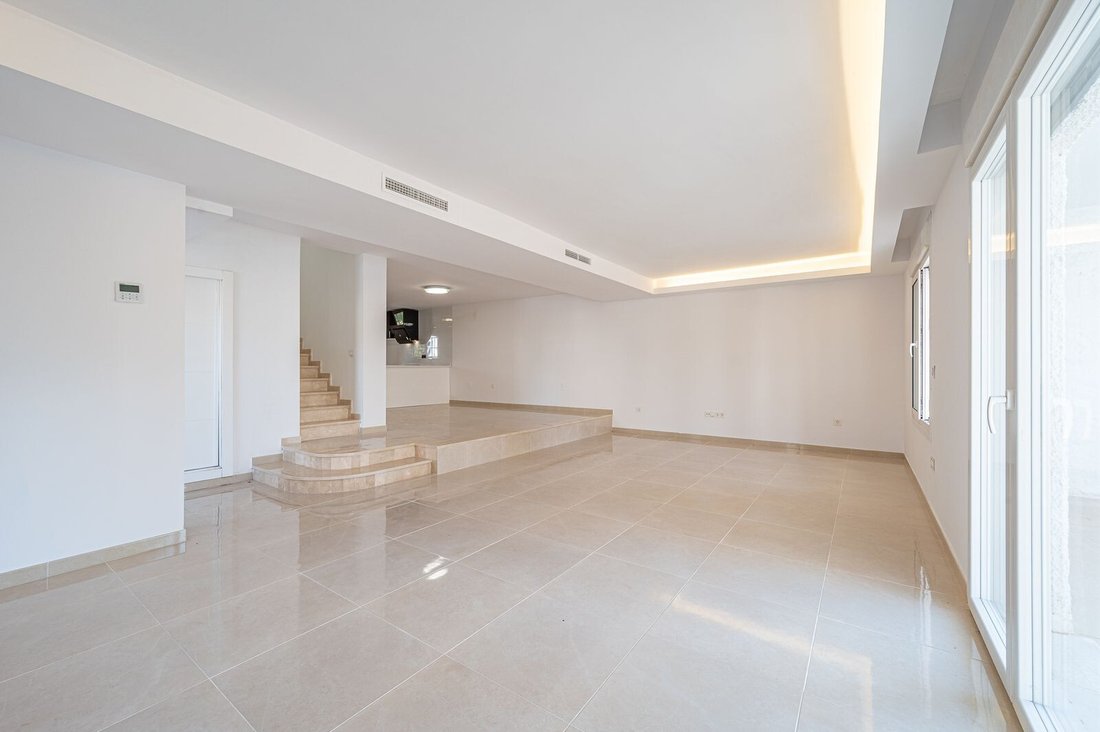 House in Nueva Andalucia, Marbella, Spain 5 - 18469059