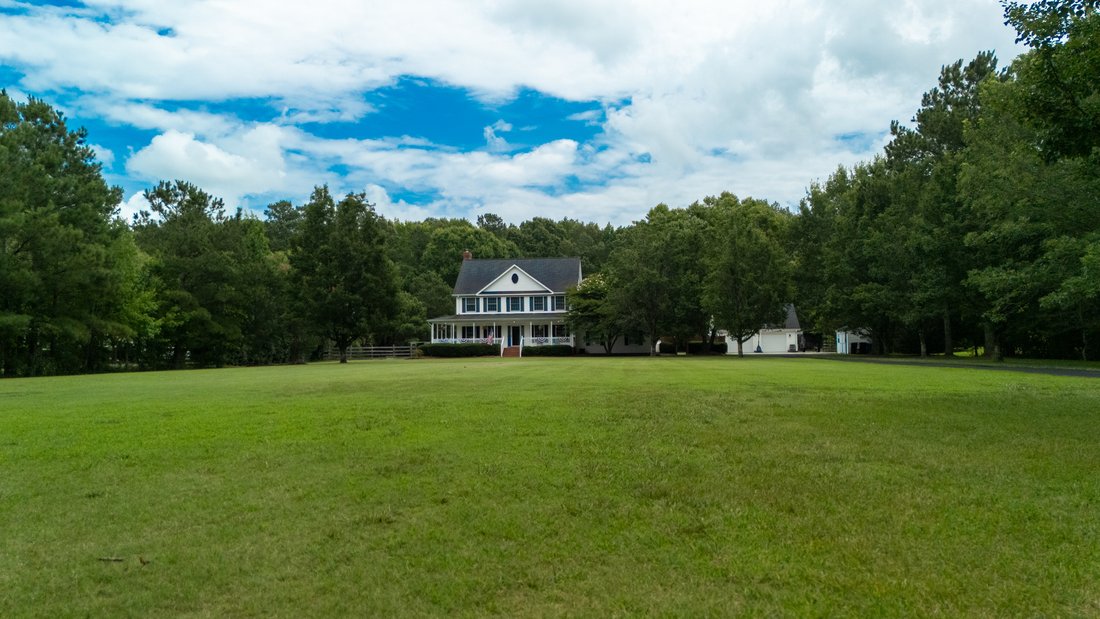Chesapeake, Virginia, United States 3 - 18472218