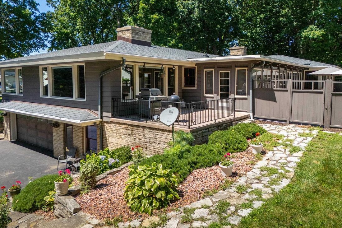 House in Sun Prairie, Wisconsin, United States 5 - 18458862
