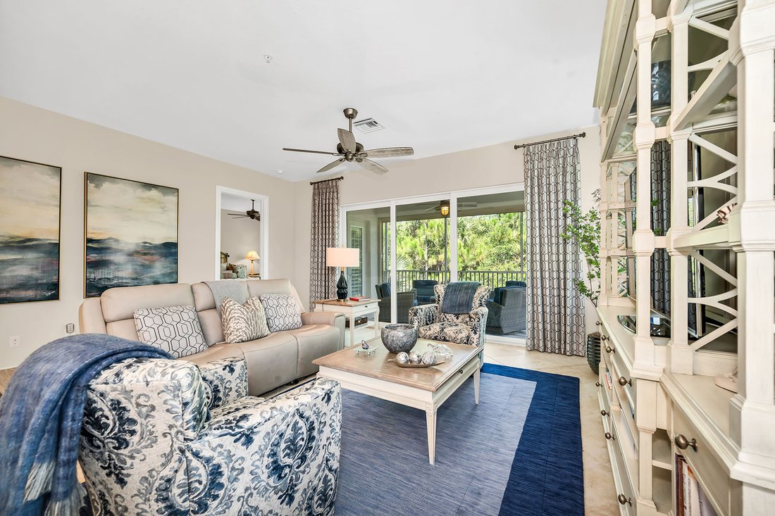 Condo in Naples, Florida, United States 2 - 18464226