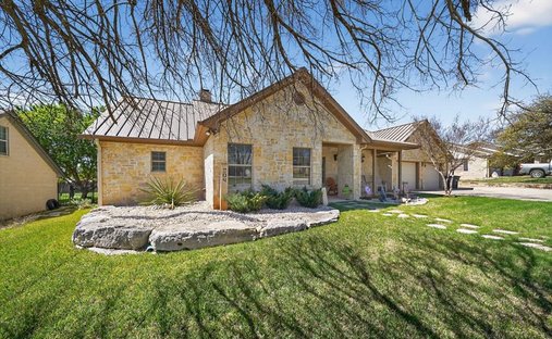 House in Ingram, Texas, United States 1