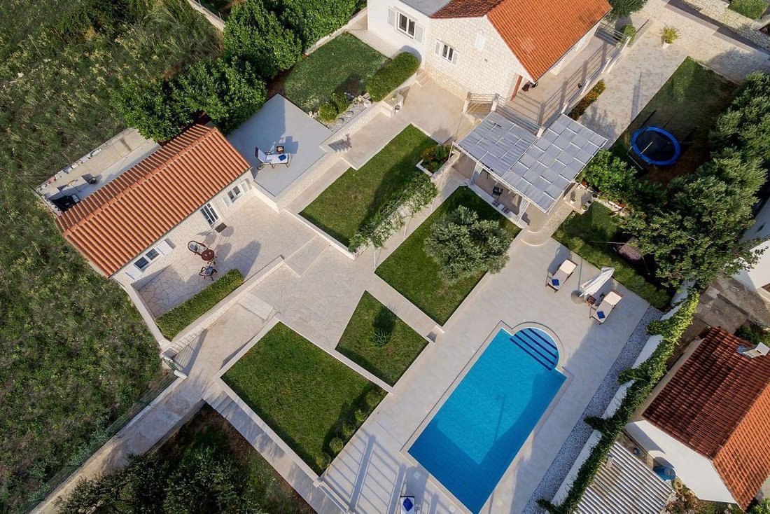 Villa en Supetar, Split-Dalmacia, Croacia 1 - 18460702