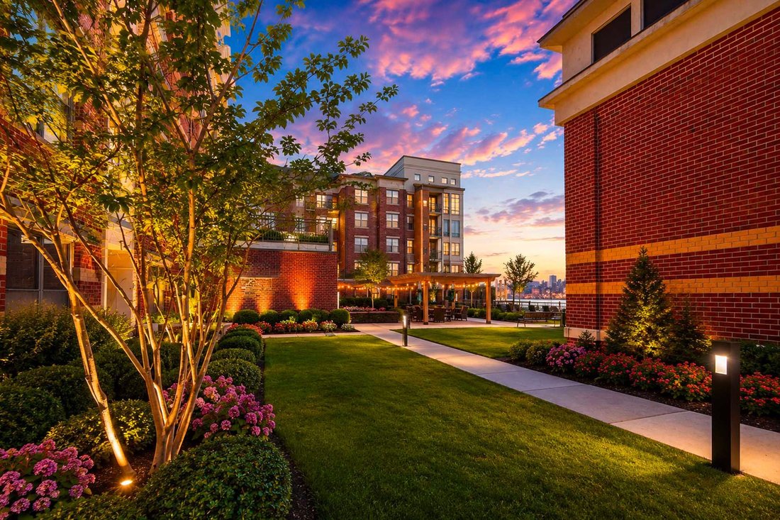 Condo in Guttenberg, New Jersey, United States 5 - 18472288