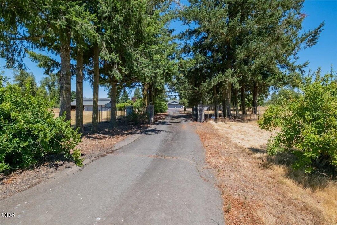 House in Turner, Oregon, United States 3 - 18460091