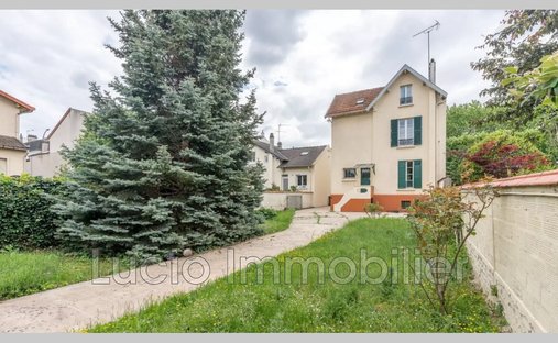 Villa in Neuilly-Plaisance, Ile-de-France, France 1