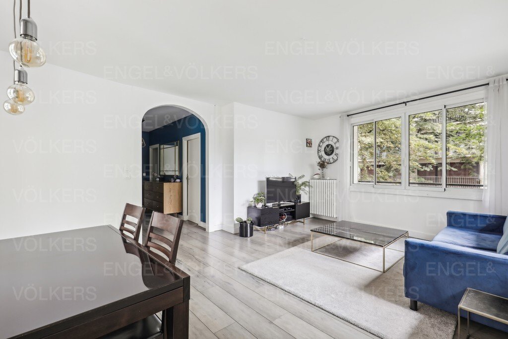 Apartment in Muette Sud, Paris 16e Arrondissement, Paris 4 - 13719094