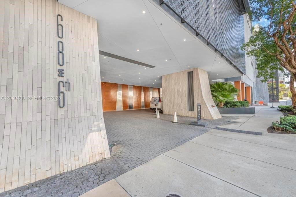 Condo in Miami, Florida, United States 2 - 18460169