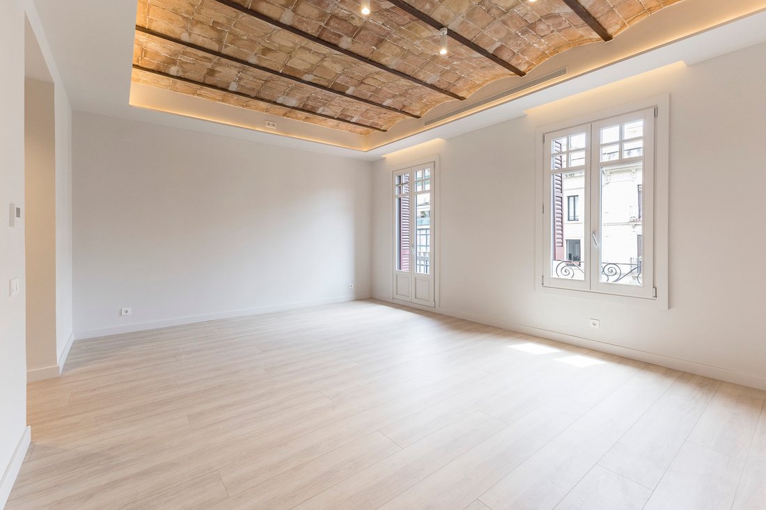 Apartment in Eixample, Barcelona, Spain 3 - 18460275