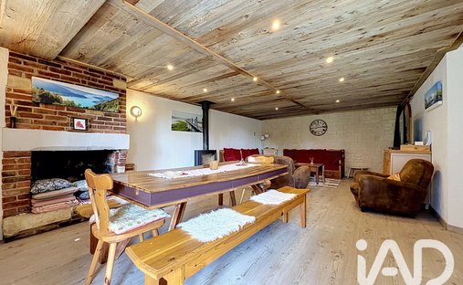 Haus in La Rivière-Enverse, Auvergne-Rhone-Alpen, Frankreich 1