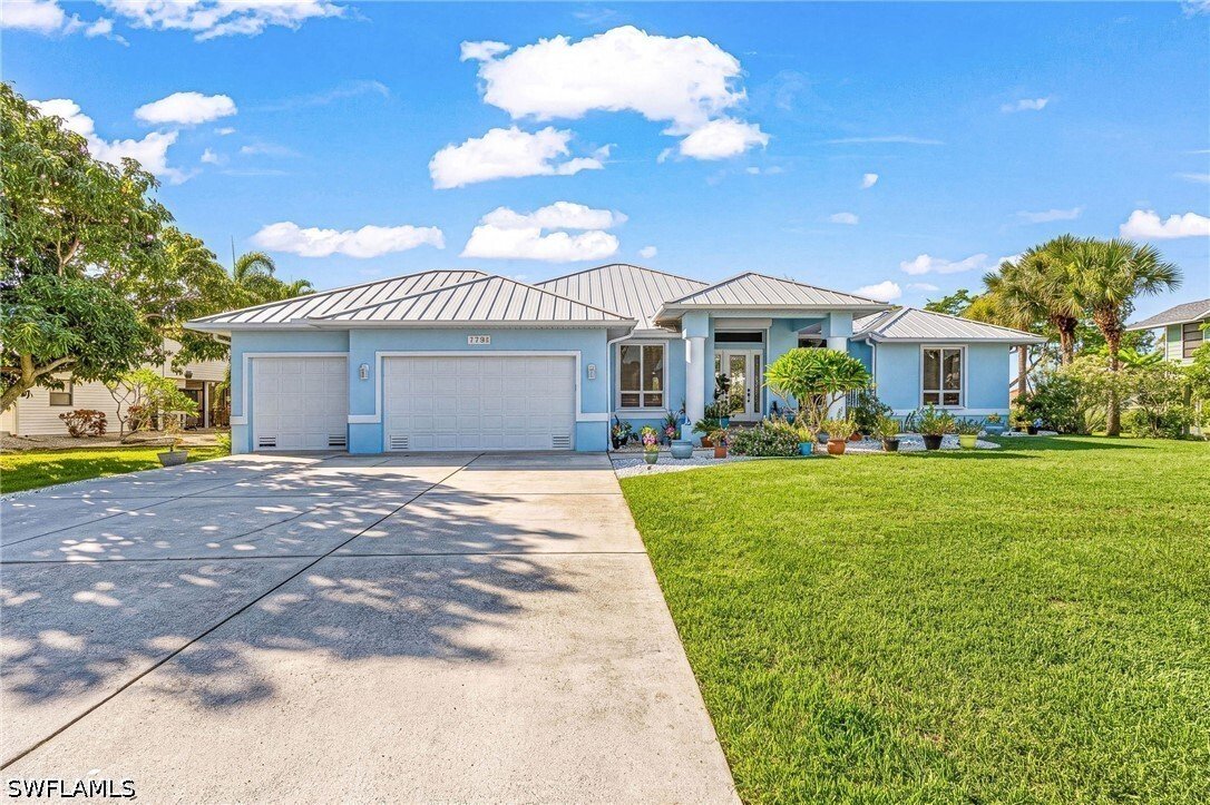 House in Bokeelia, Florida, United States 3 - 18455424