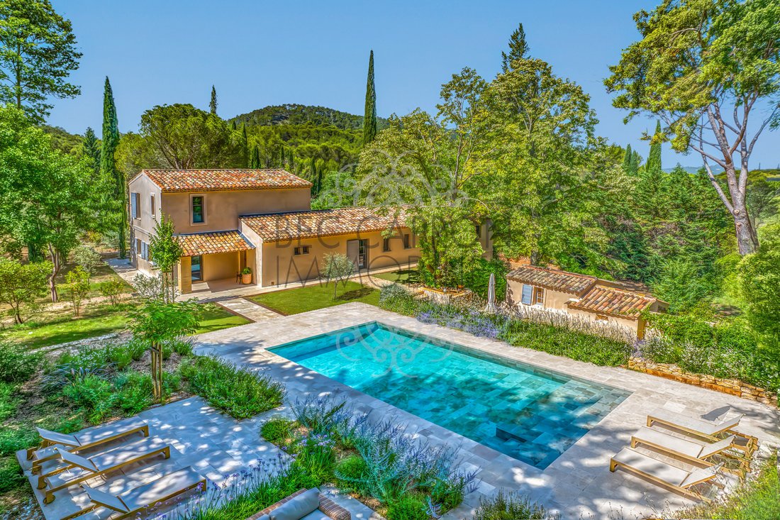 House in Granettes-Jauberte-Sainte Anne, Aix-en-Provence, France 2 - 17090538