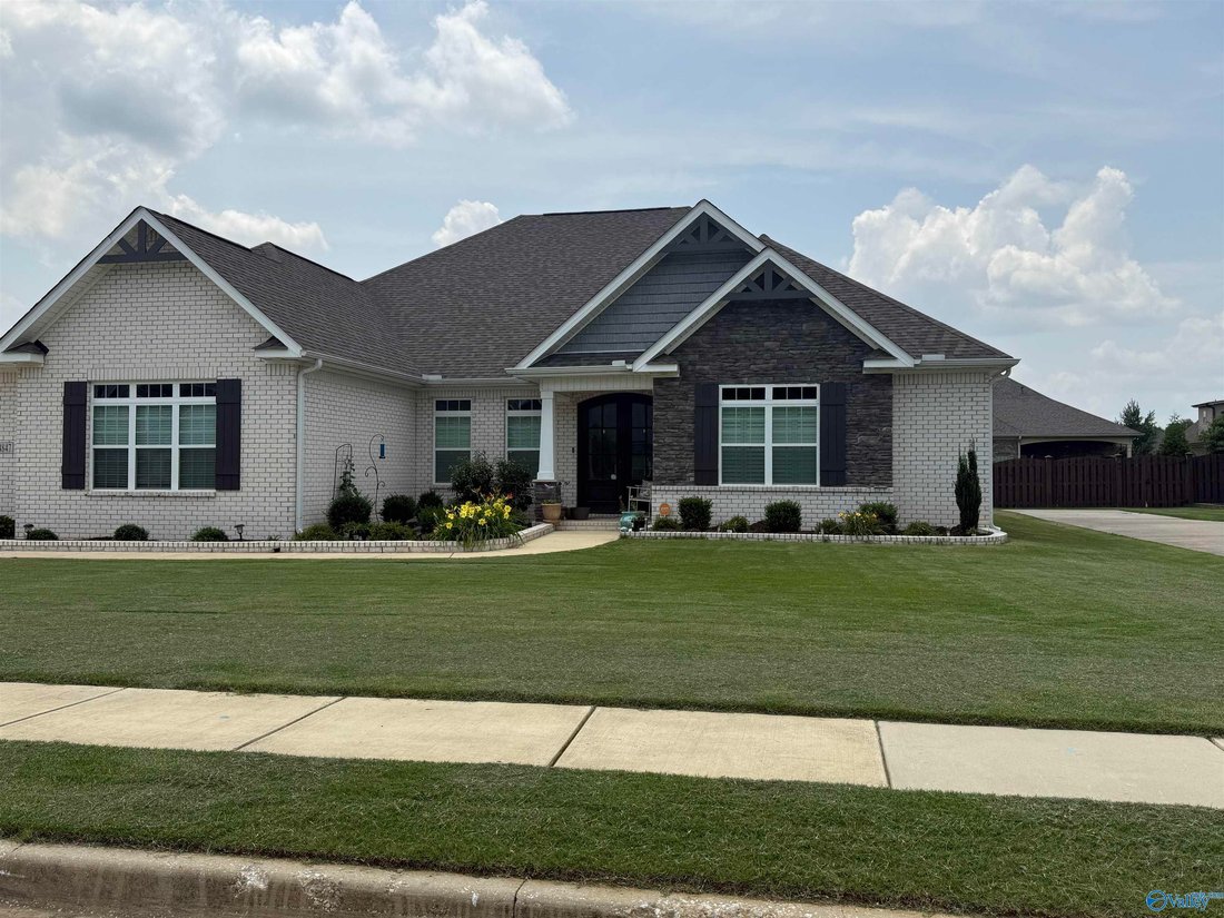 House in Athens, Alabama, United States 1 - 17680755