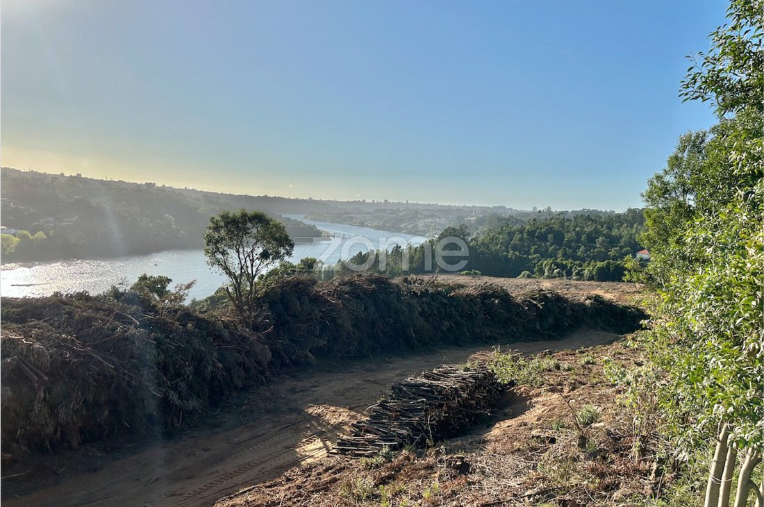 Land in Gondomar (Sao Cosme), Valbom e Jovim, Porto District, Portugal 4 - 18460634