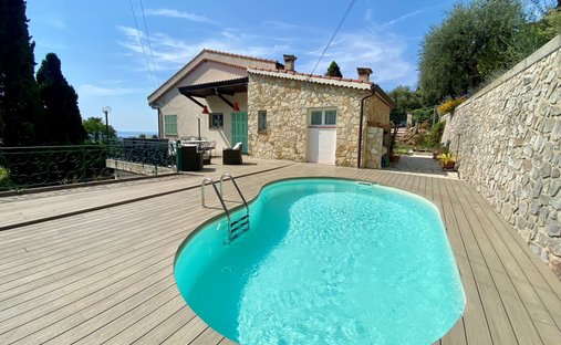 House in Menton, Provence-Alpes-Côte d'Azur, France 1