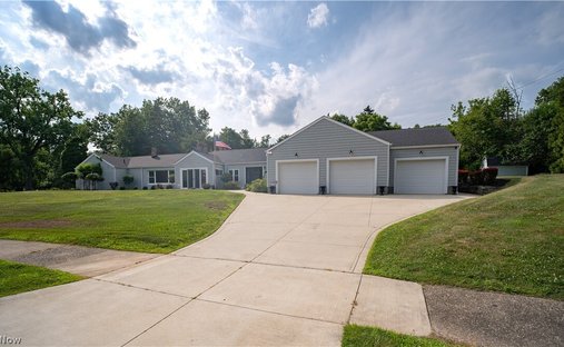 House in Stow, Ohio, United States 1