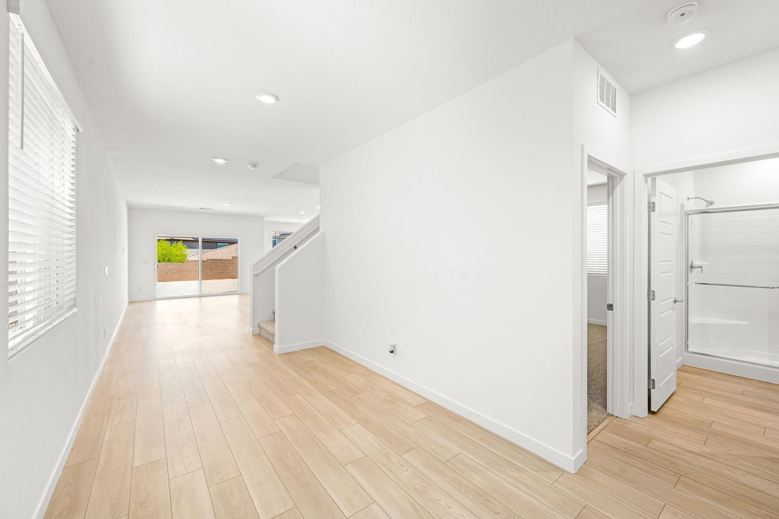 House in Las Vegas, Nevada, United States 2 - 17950674