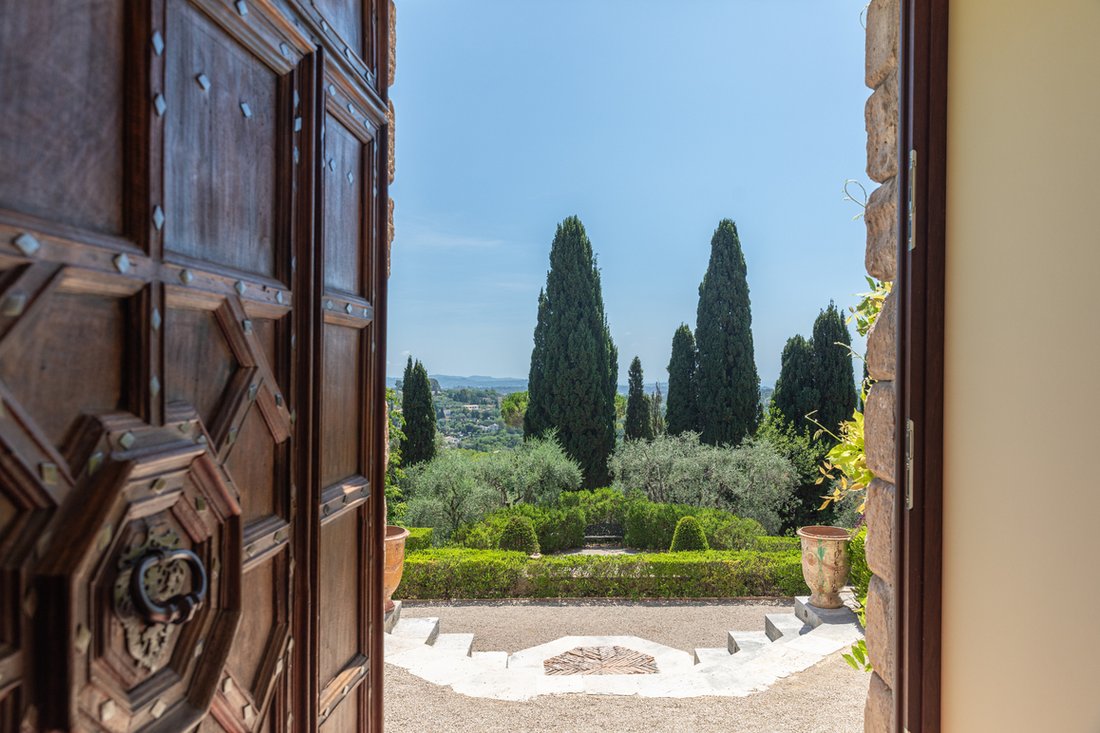 House in Grasse, Provence-Alpes-Côte d'Azur, France 4 - 18457586