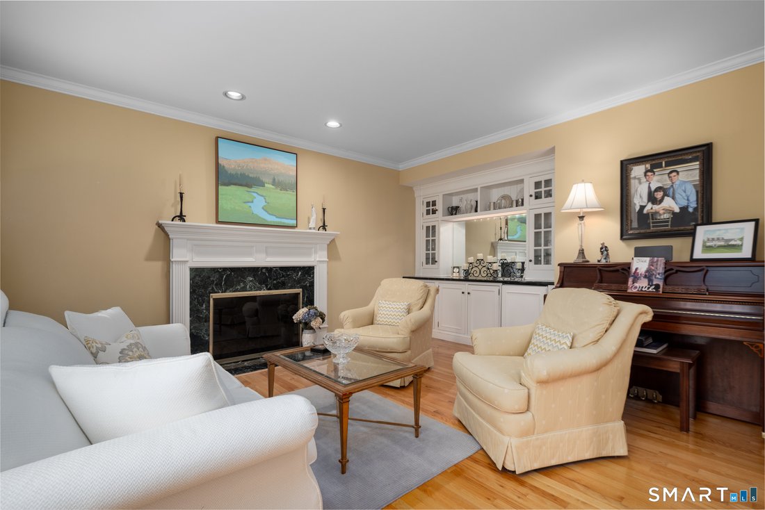 House in Newtown, Connecticut, United States 5 - 18465965