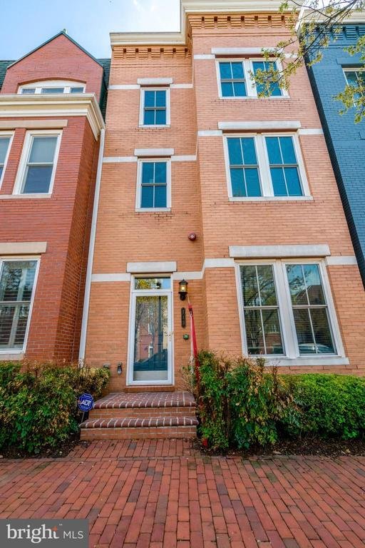 Townhouse in Alexandria, Virginia, United States 1 - 18463968