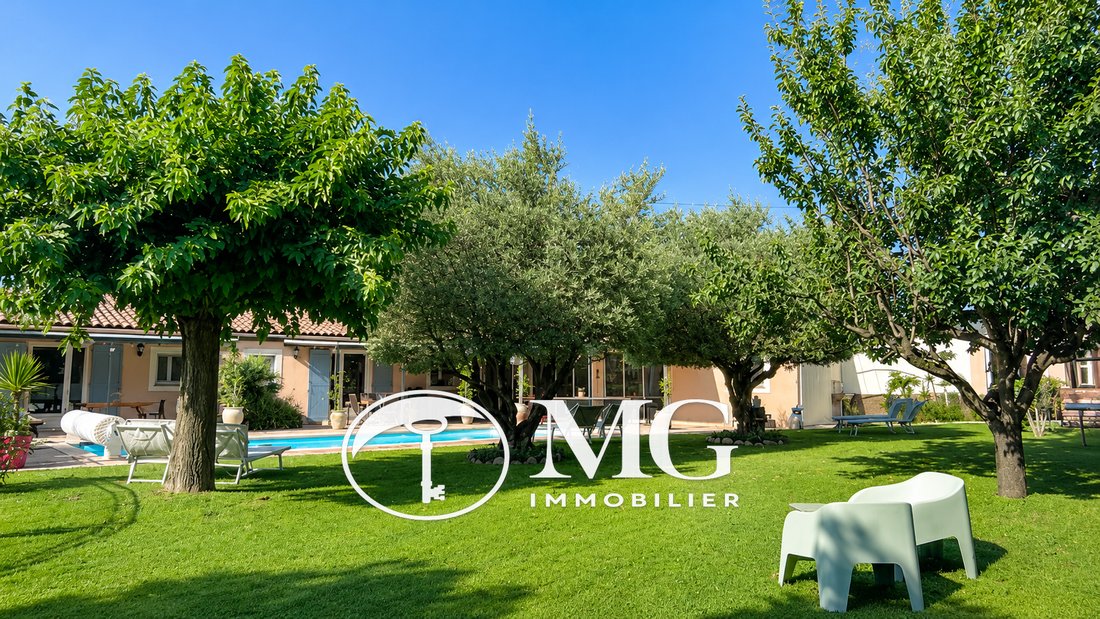 House in Les Mees, Provence-Alpes-Côte d'Azur, France 4 - 18460573