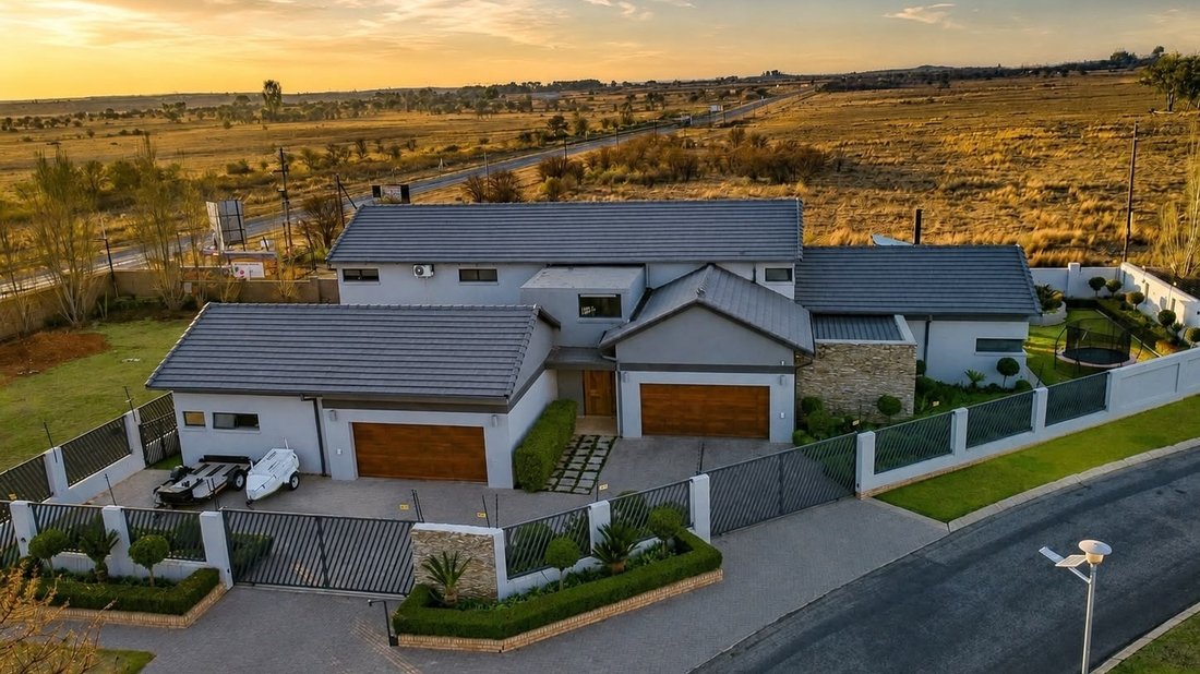 House in Potchefstroom, North West, South Africa 1 - 18464475