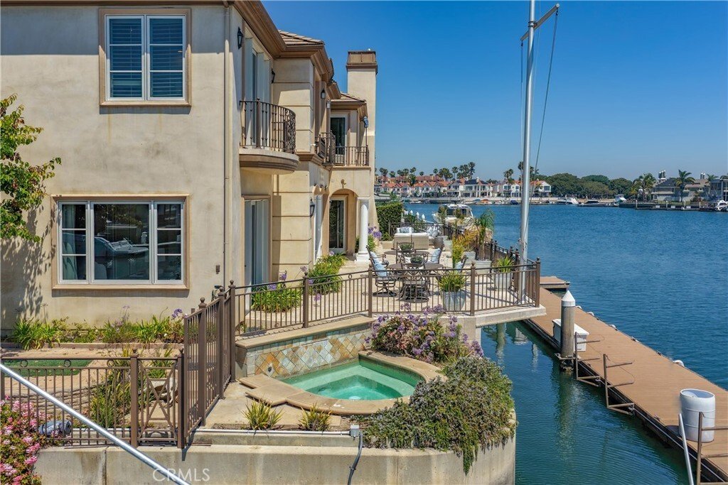 House in Huntington Beach, California, United States 3 - 17974076