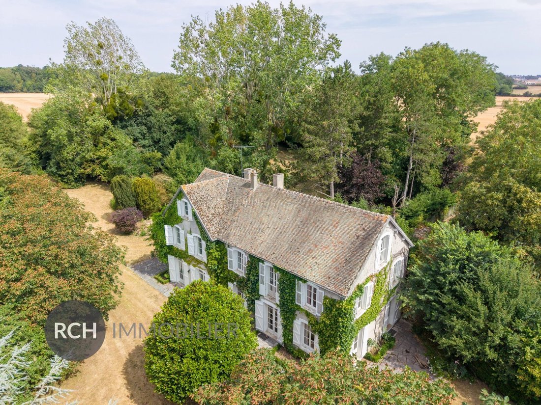 House in Houdan, Ile-de-France, France 1 - 18457208
