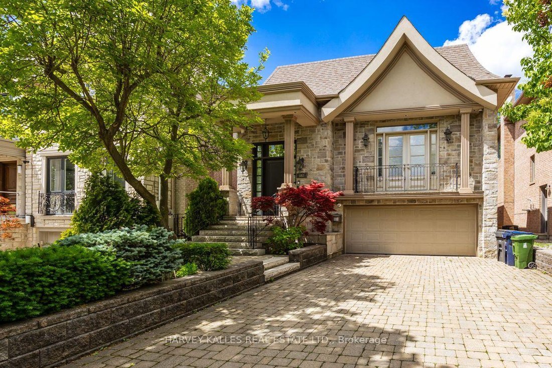 House in Toronto, Ontario, Canada 2 - 18464929