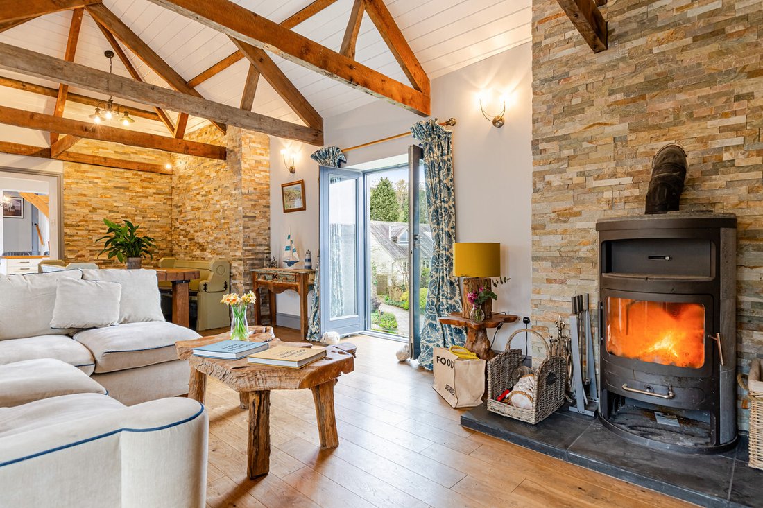 House in Dittisham, England 3 - 18323139