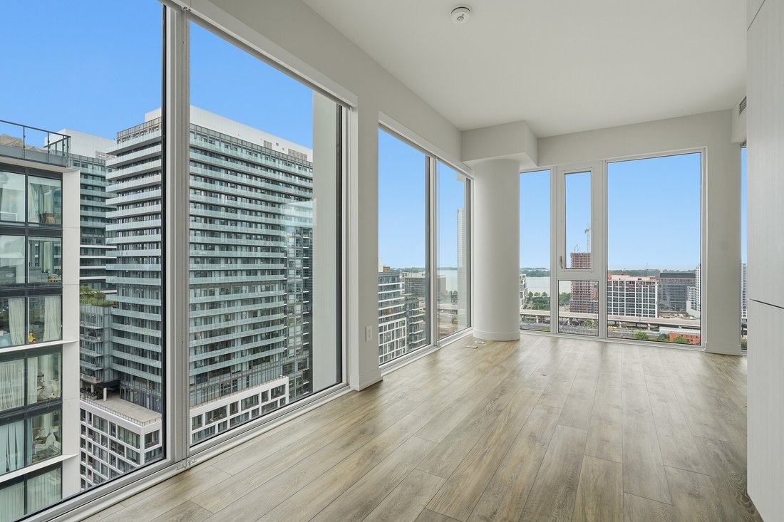 Condominio a Toronto, Ontario, Canada 5 - 18458201