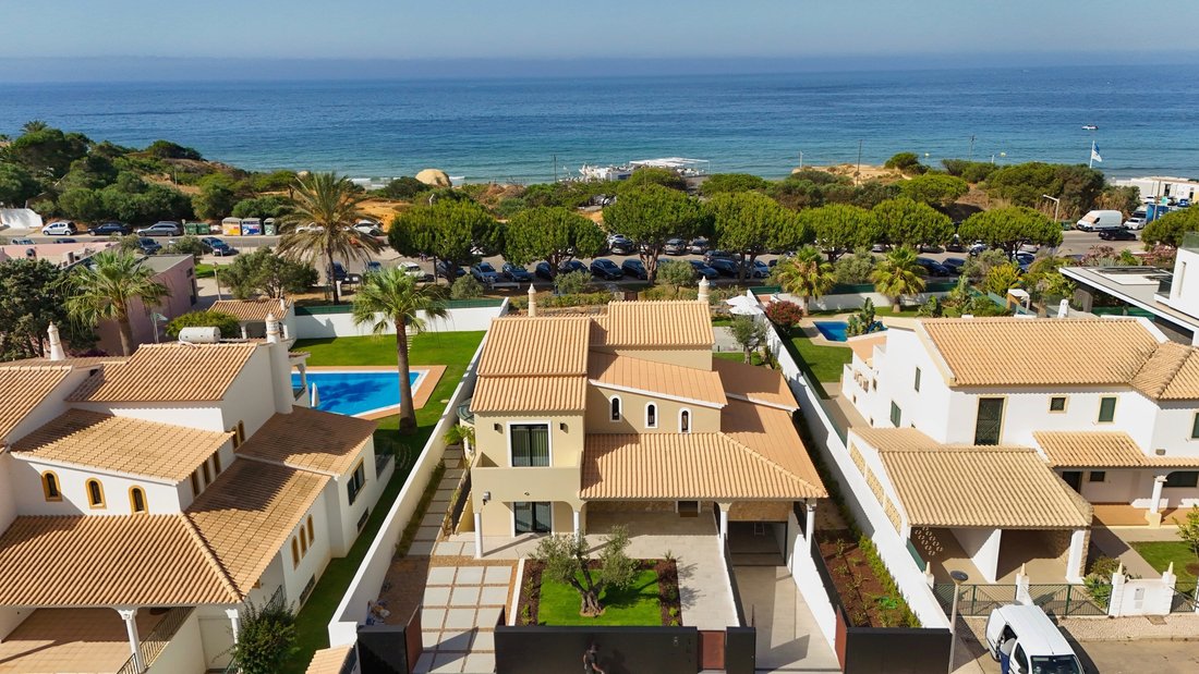 House in Guia, Algarve, Portugal 1 - 16682734