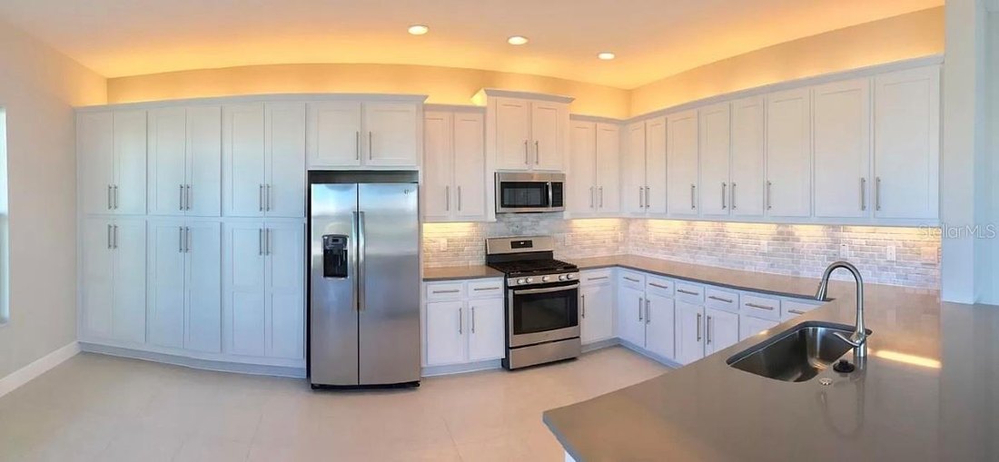 House in Zephyrhills, Florida, United States 4 - 18458741