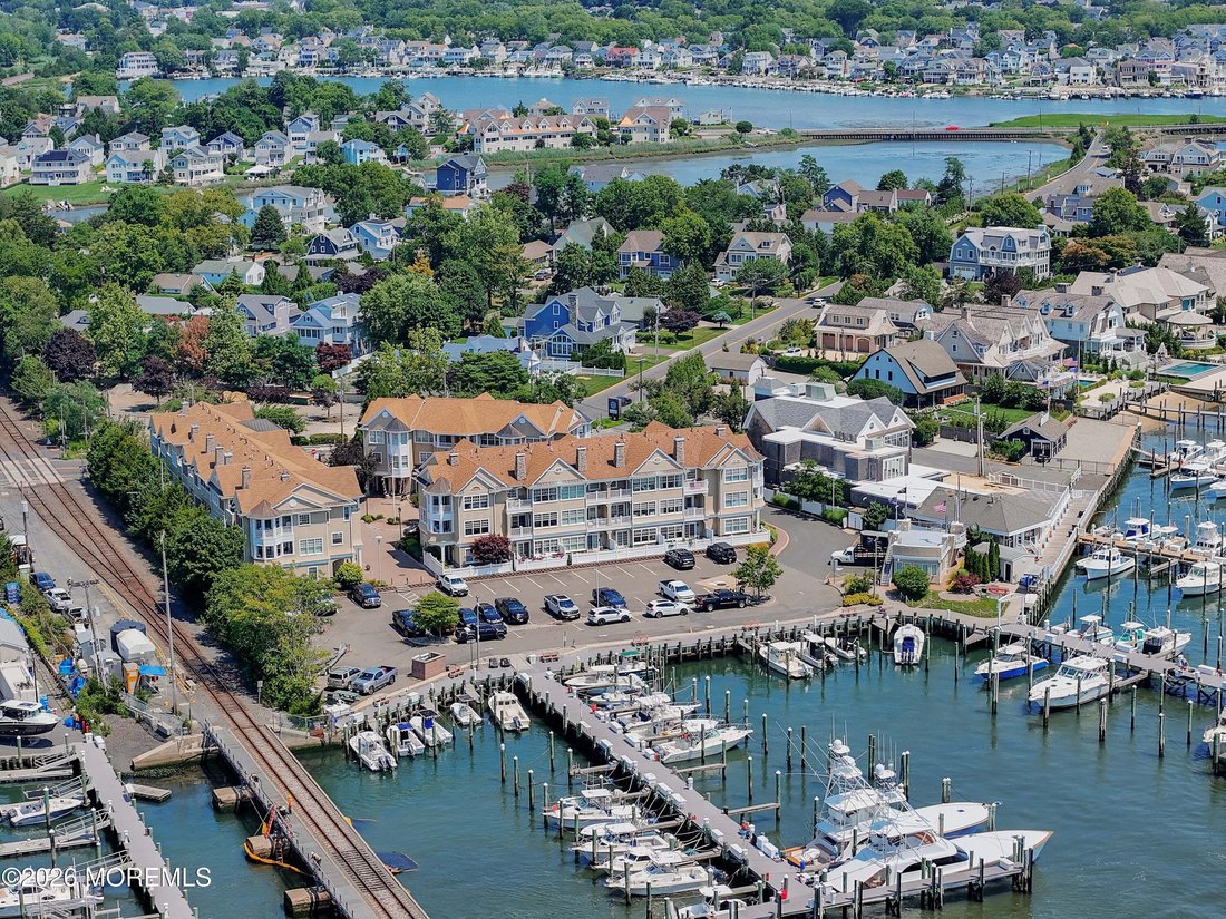Condo in Brielle, New Jersey, United States 3 - 18458504