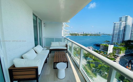 Condo in Miami Beach, Florida, United States 1