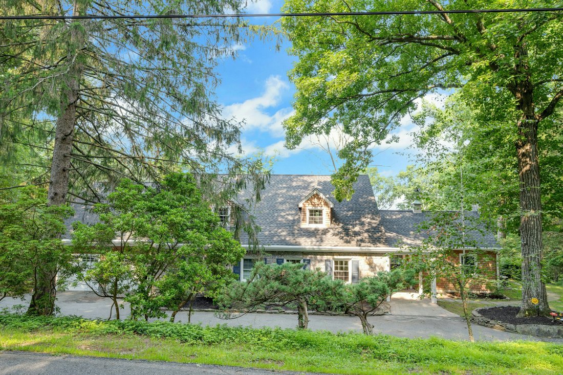 Kinnelon, New Jersey, United States 1 - 18464237