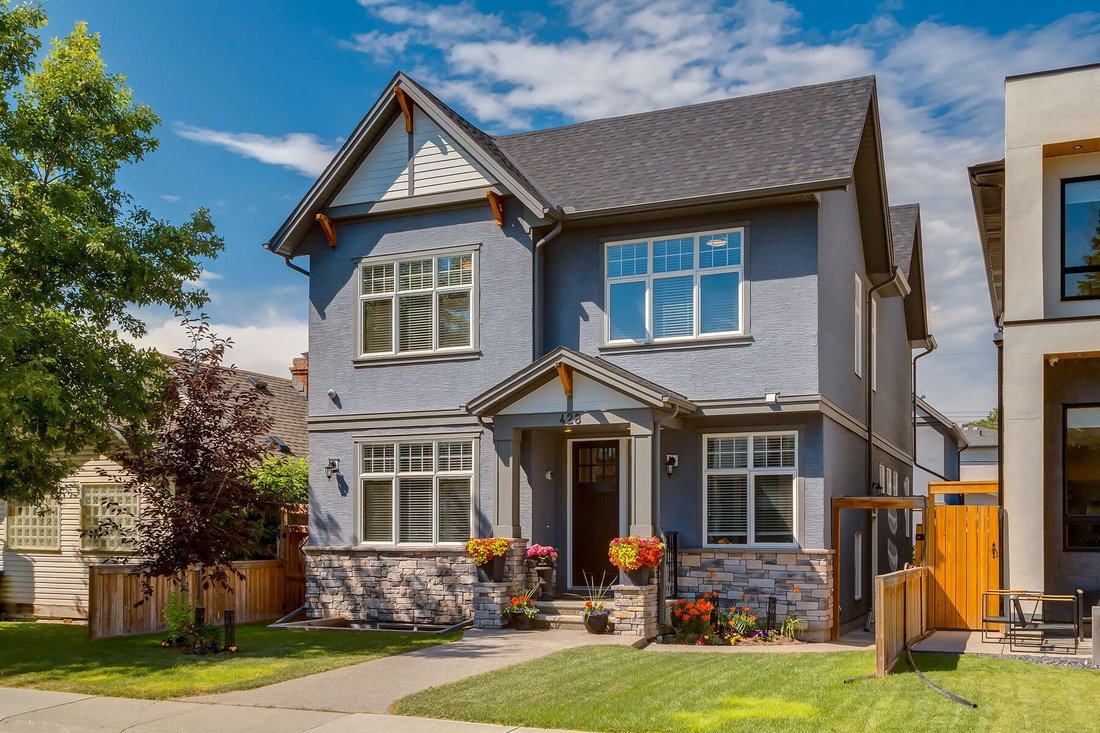 House in Calgary, Alberta, Canada 1 - 18458151