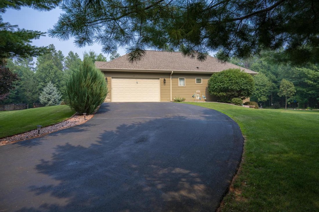 House in New Lisbon, Wisconsin, United States 5 - 18458882