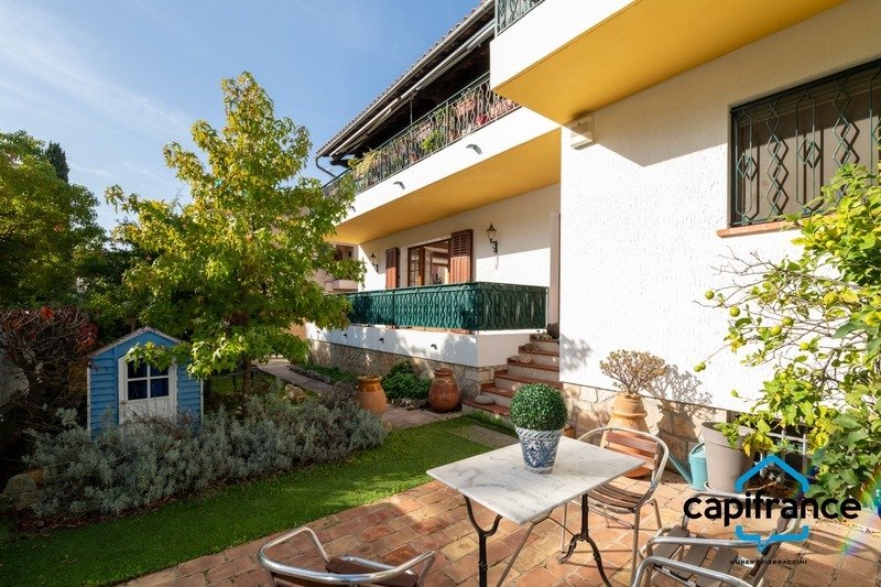 Apartment in Sanary-sur-Mer, Provence-Alpes-Côte d'Azur, France 1 - 18457164