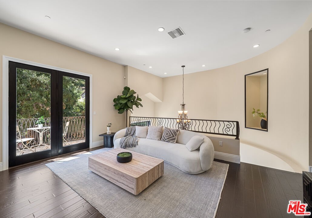 House in Los Angeles, California, United States 5 - 18460210