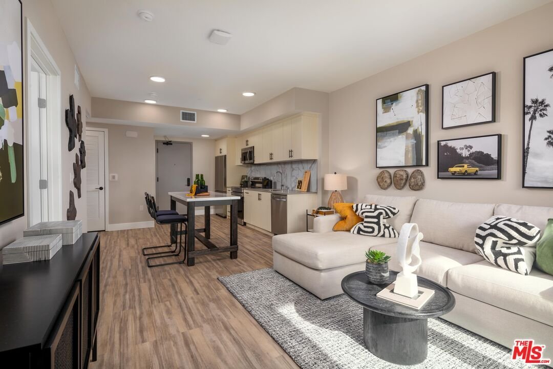 Inglewood, California, United States 1 - 18460409