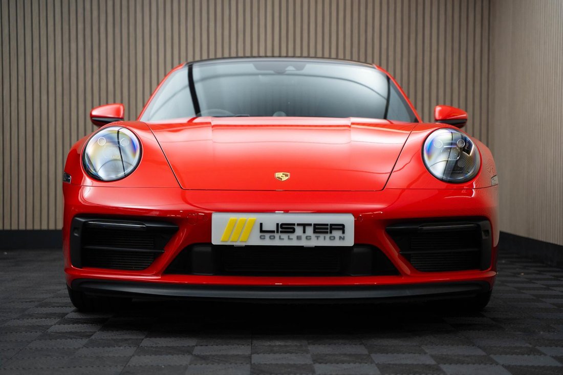 Coupe in Blackburn, United Kingdom 3 - 18469358