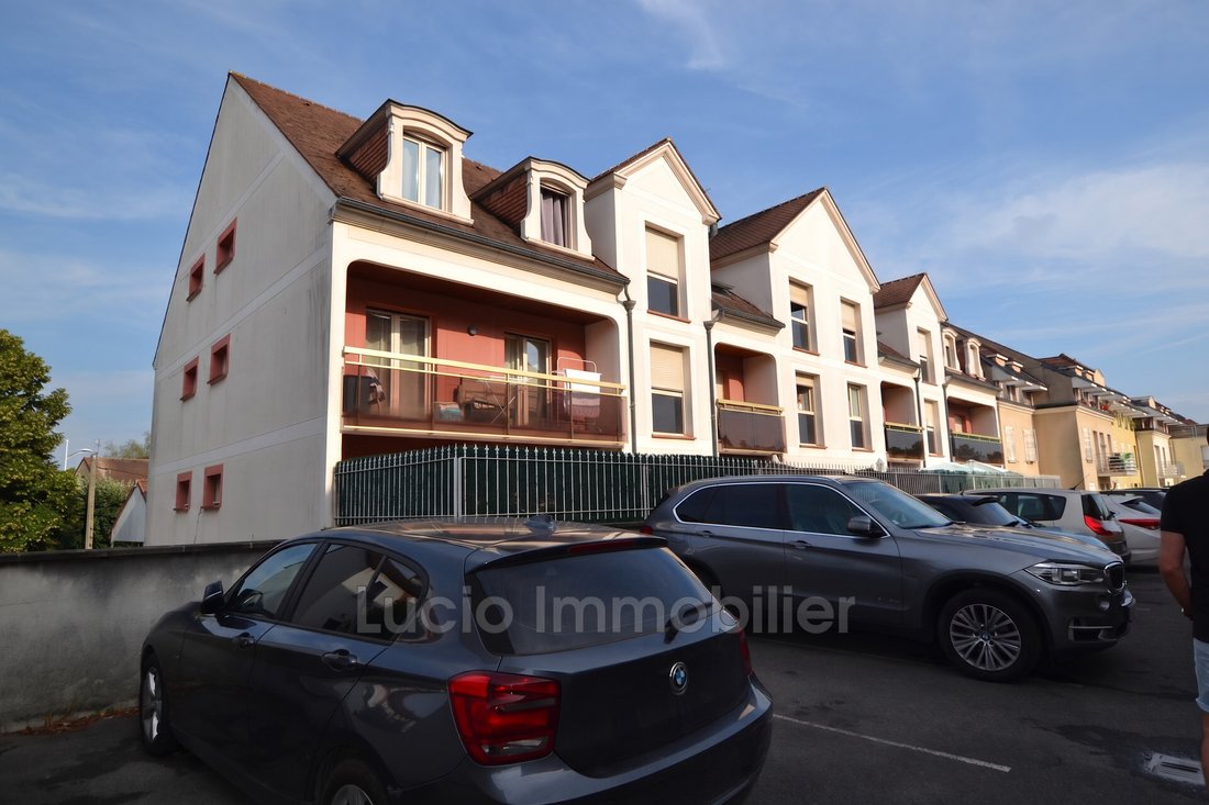 Apartment in Descartes, Champs-sur-Marne, France 1 - 18470991