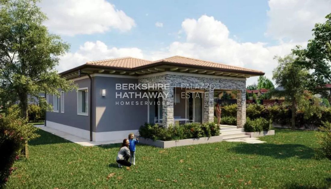 Villa in Pietrasanta, Tuscany, Italy 2 - 18460752