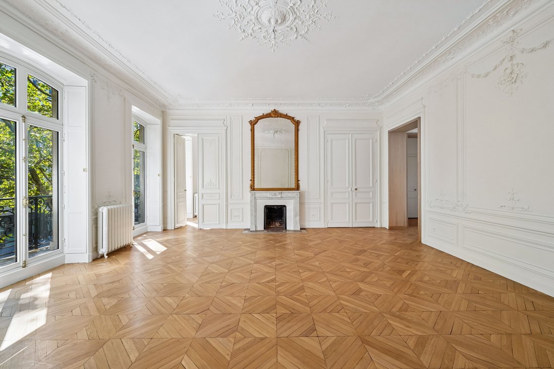 Apartment in Elysées-Madeleine, Paris 8e Arrondissement, Paris 4 - 18457136