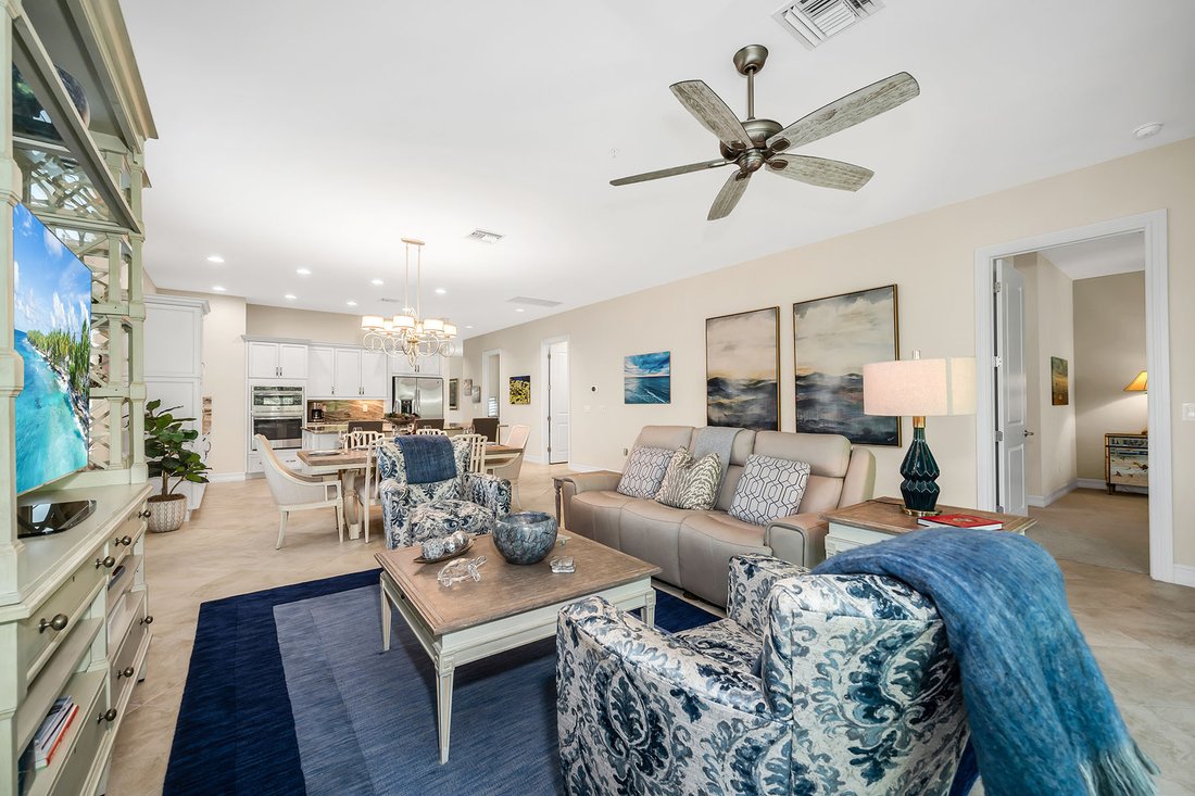 Condo in Naples, Florida, United States 4 - 18464226